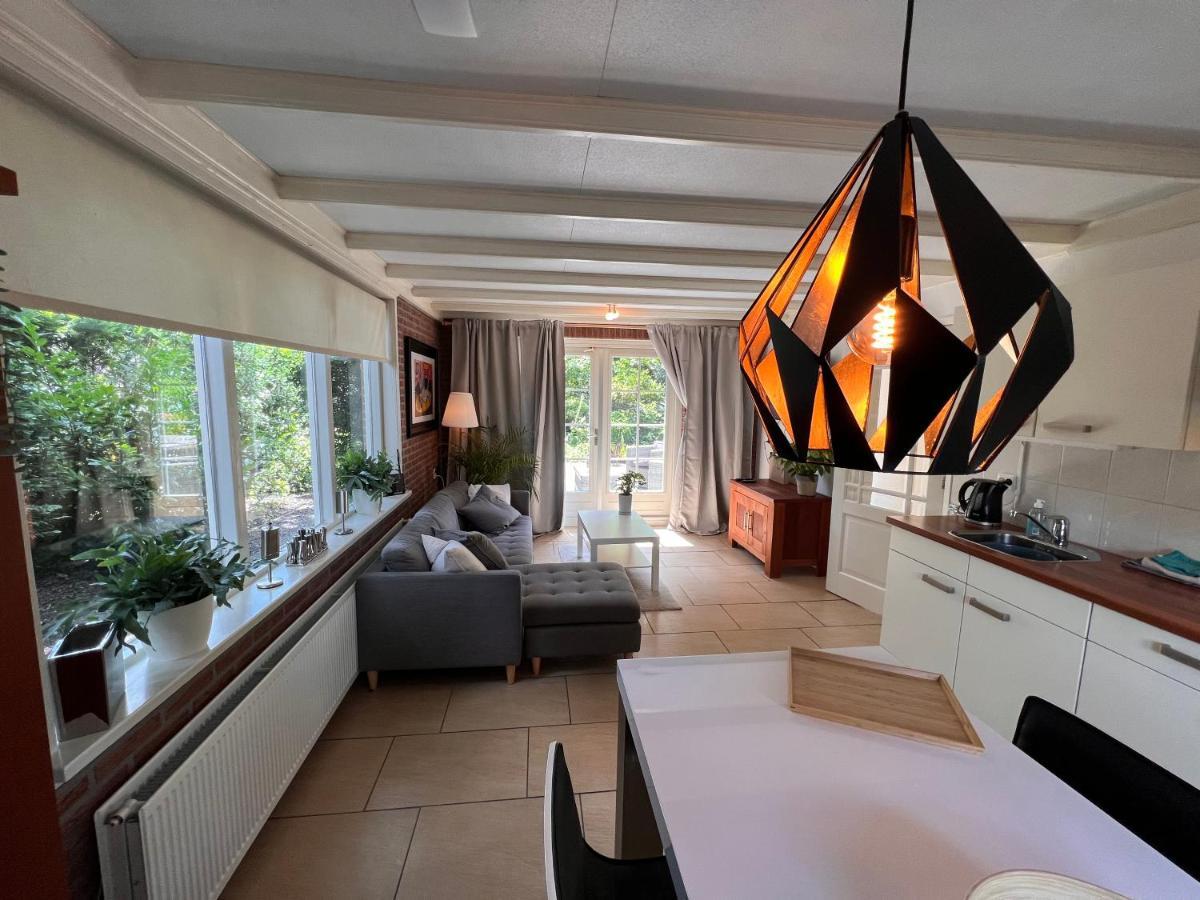 Free Standing Vacation House Garden, Private Jacuzzi, Veluwe Woods Lejlighed Voorthuizen Eksteriør billede